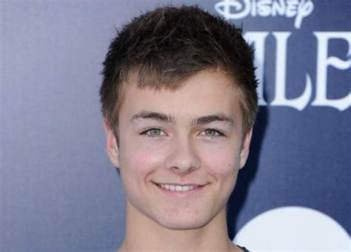 Peyton Meyer Height, Weight, Body Measurements, Shoe Size
