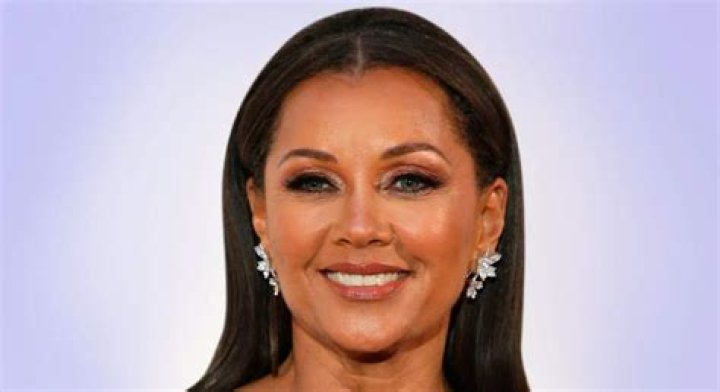 Vanessa Williams Height, Weight, Measurements, Bra Size, Shoe Size