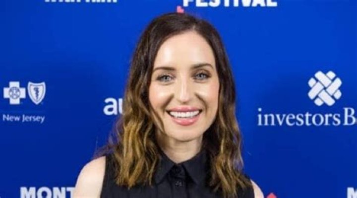 Zoe Lister-Jones Height, Weight, Measurements, Bra Size, Shoe Size